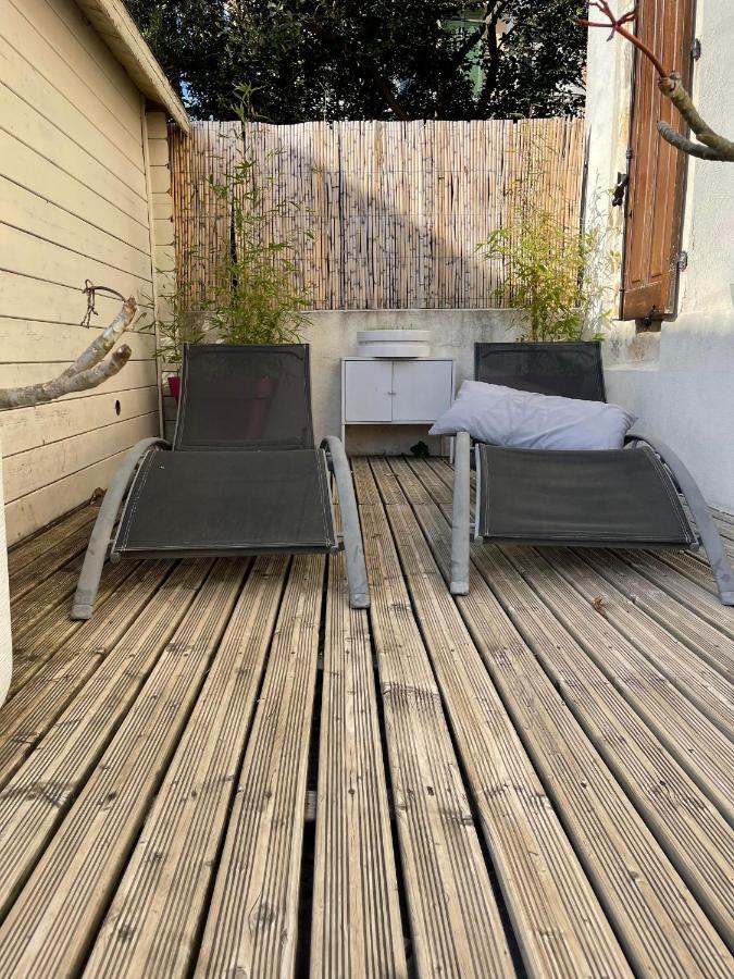 Rdc De Maison Avec Terrasse Barbecue Toulon Exterior foto